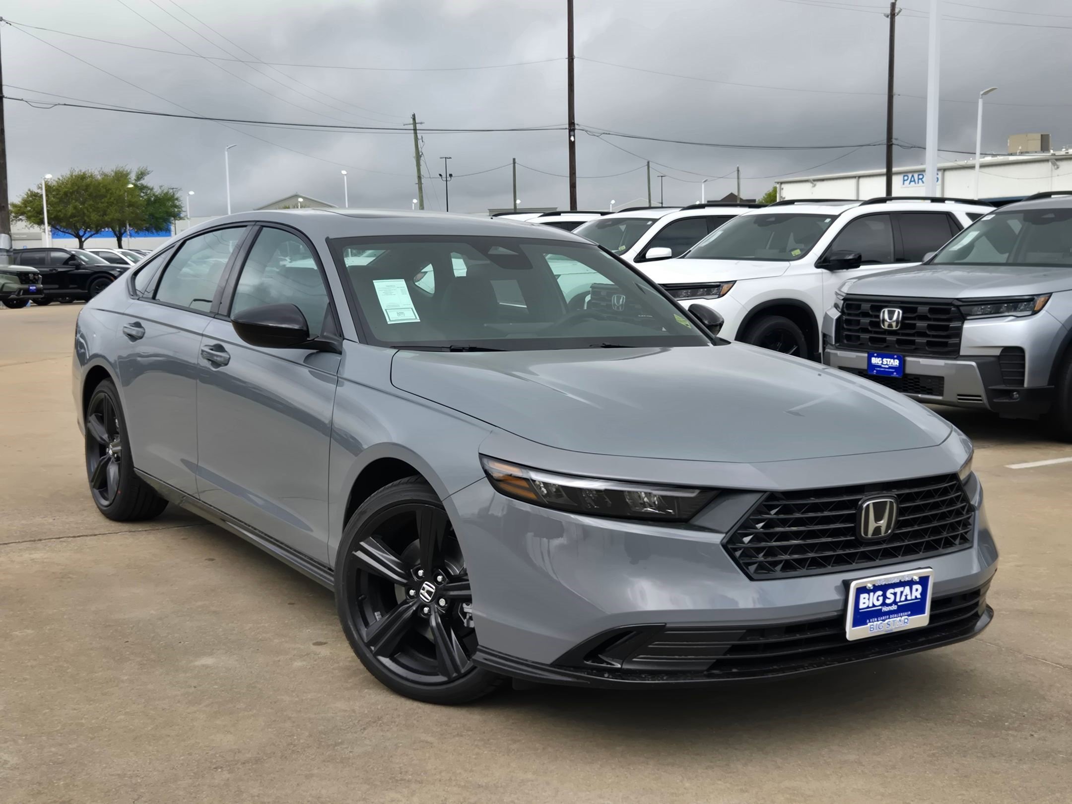 New 2026 Urban Gray Pearl Honda Sport-L image 2