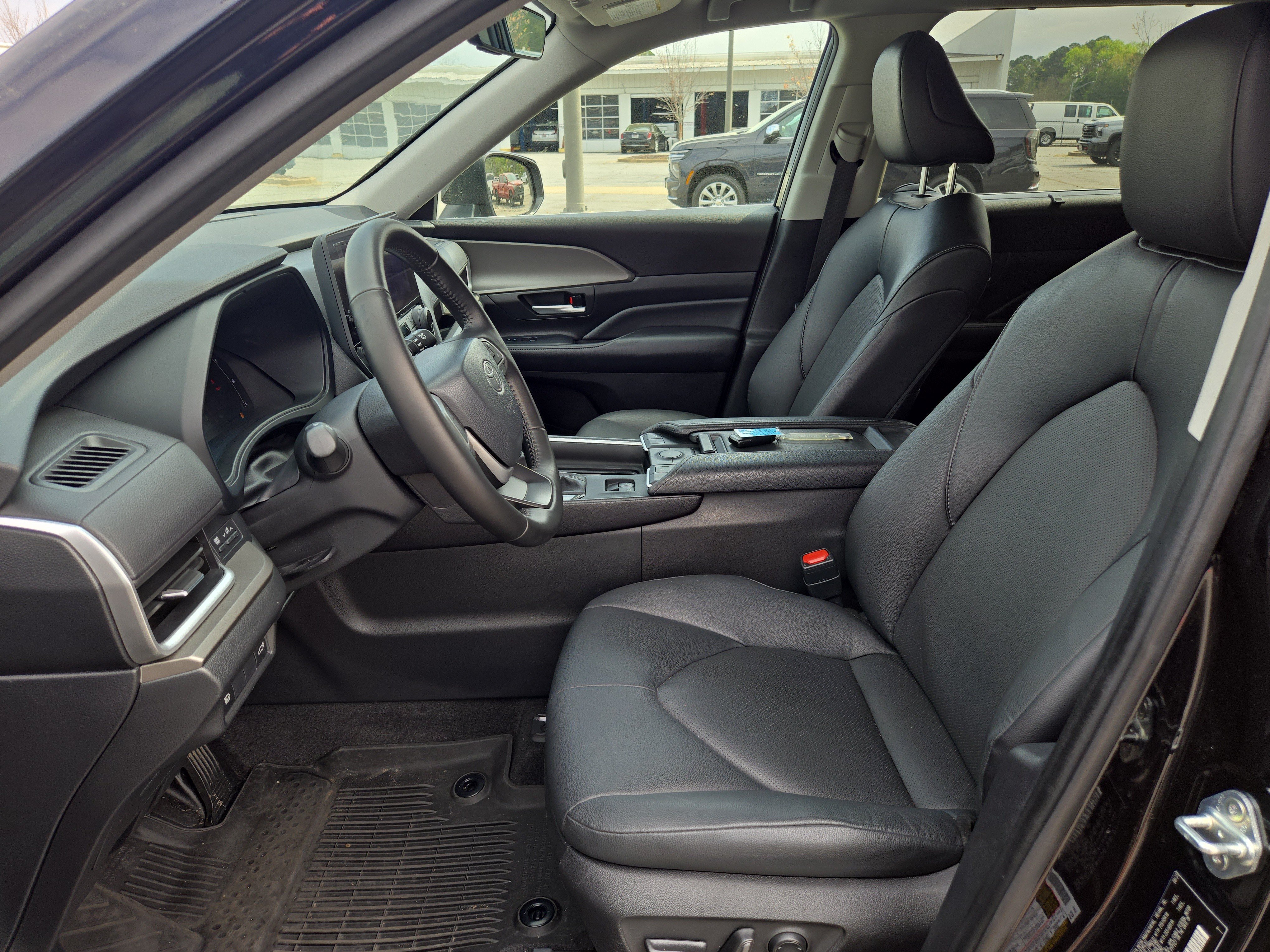 Used 2024 Black Toyota XLE image 19