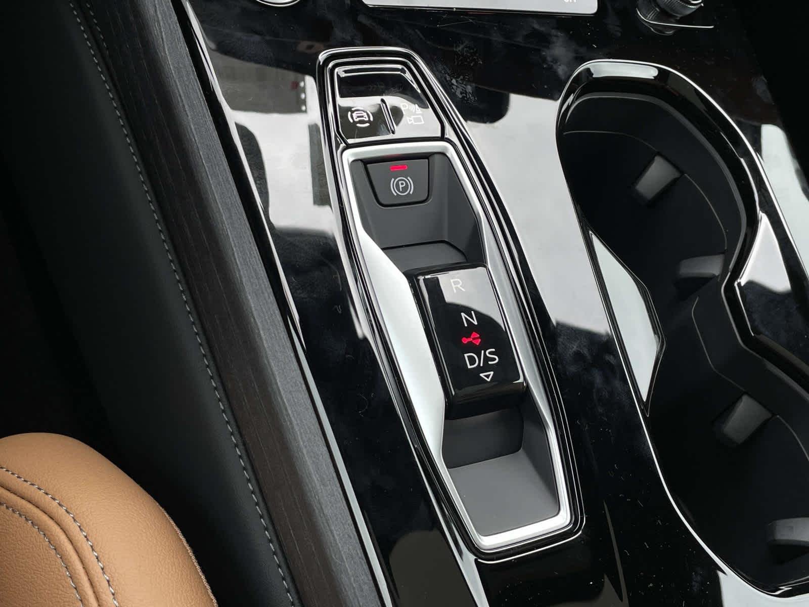 New 2026 2Y2Y/White Audi Premium Plus image 27