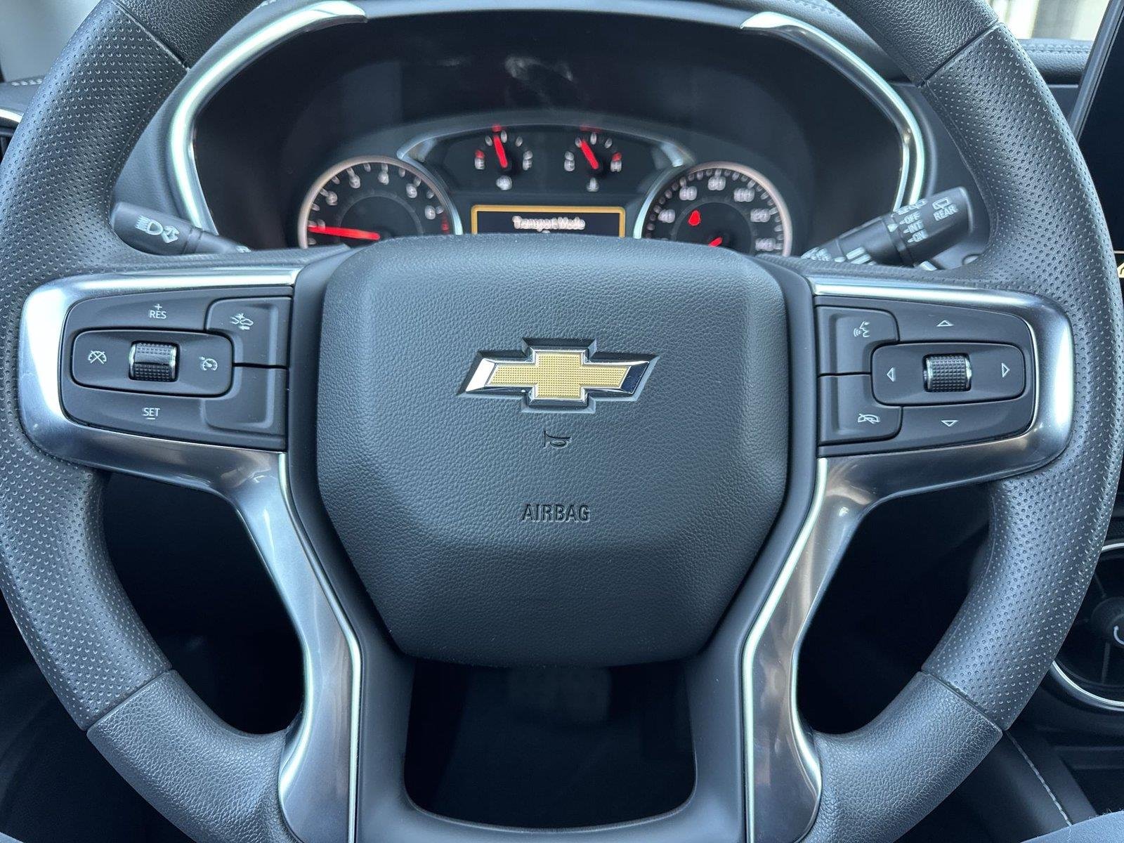 New 2026 Summit White Chevrolet 2LT image 19