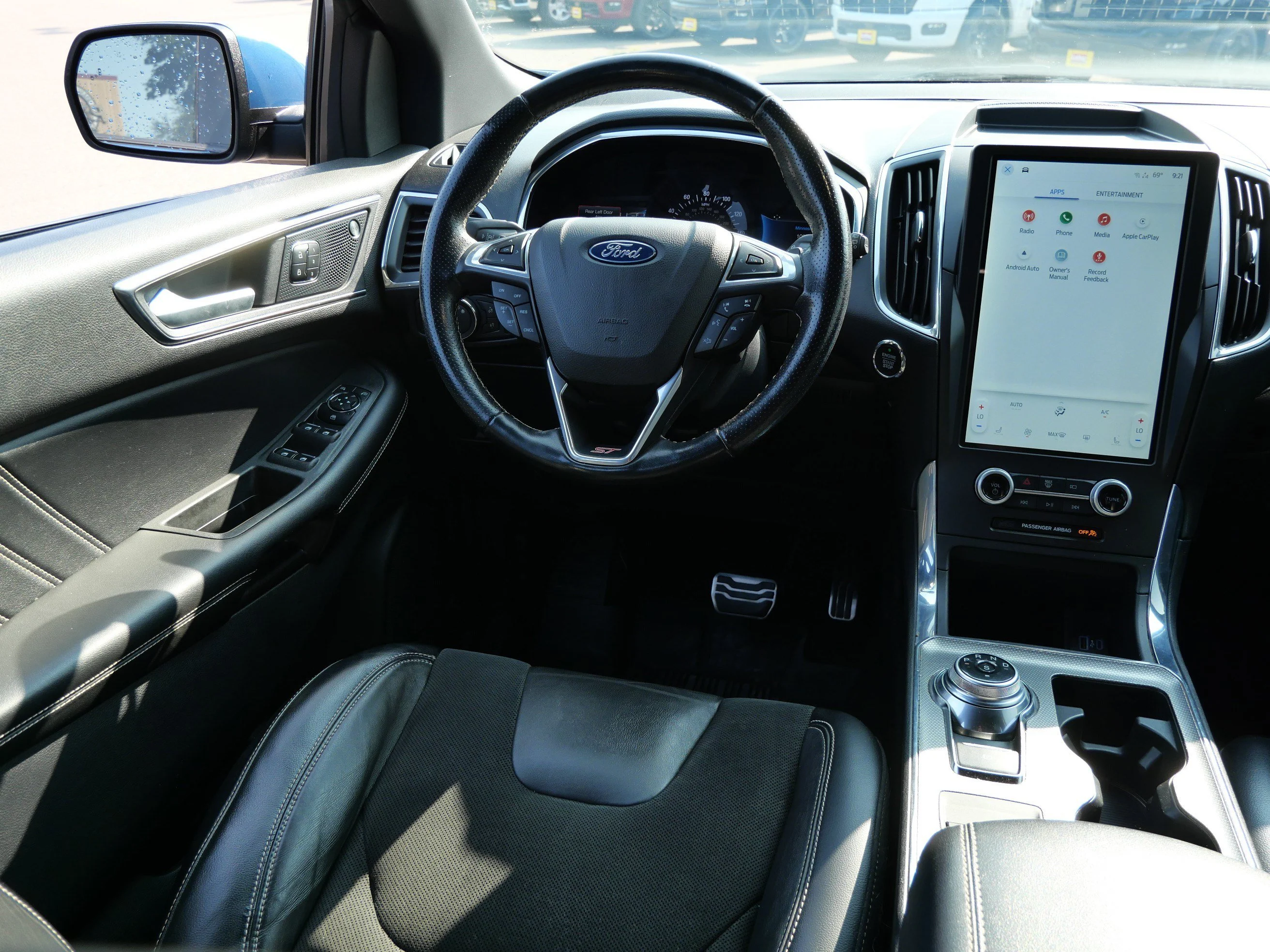 2021 Ford Edge ST - Photo 9