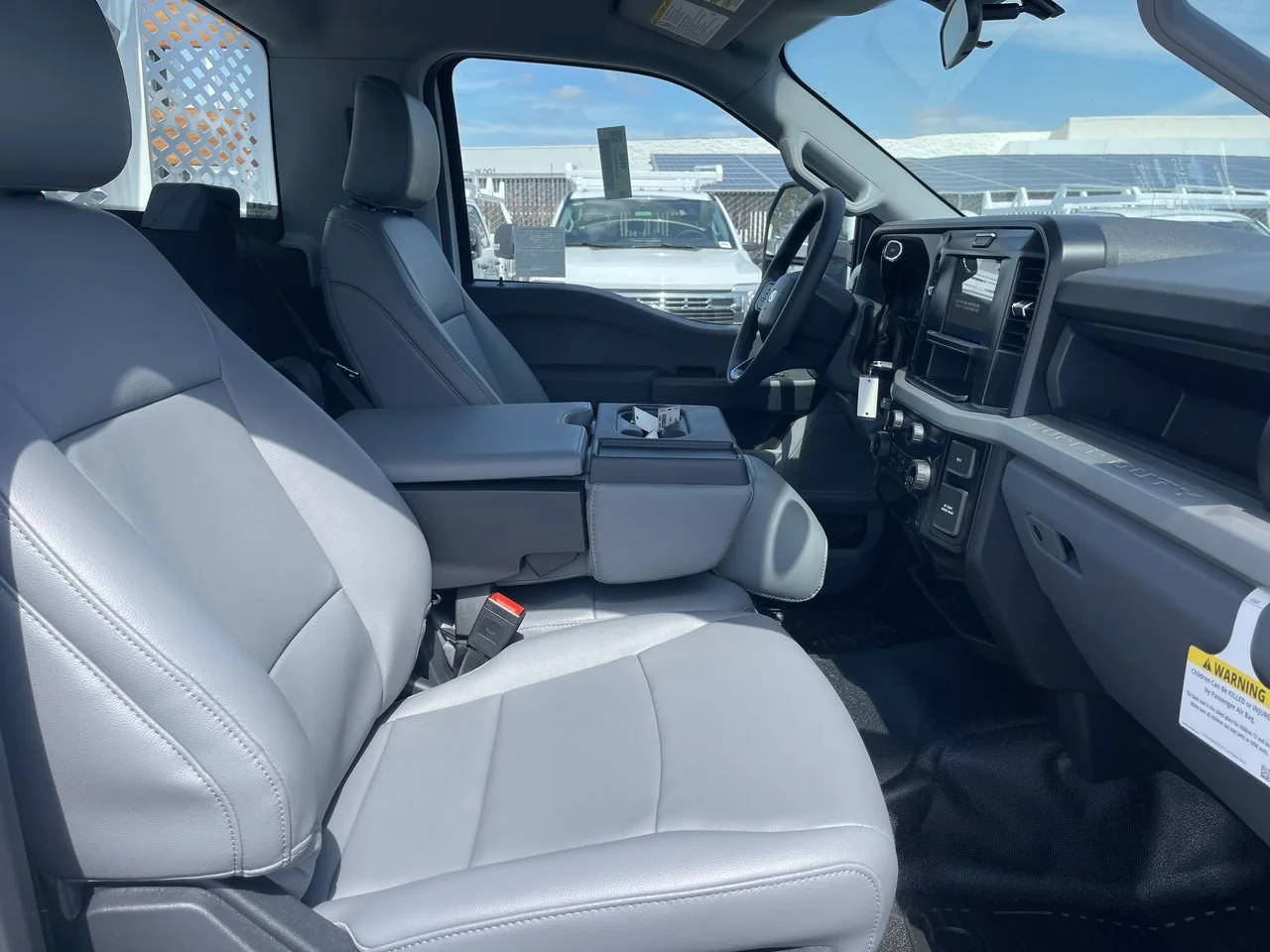 New 2026 Oxford White Ford XL image 16
