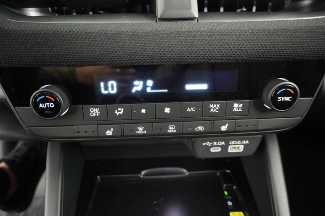 2026 Subaru Outback Premium - Photo 17