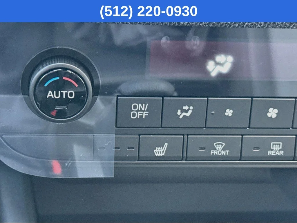 New 2026 White Subaru Premium image 25