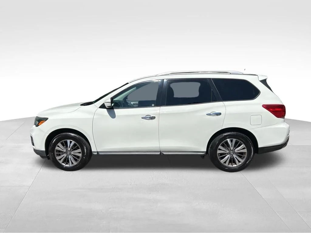 Used 2017 White Nissan SV image 2