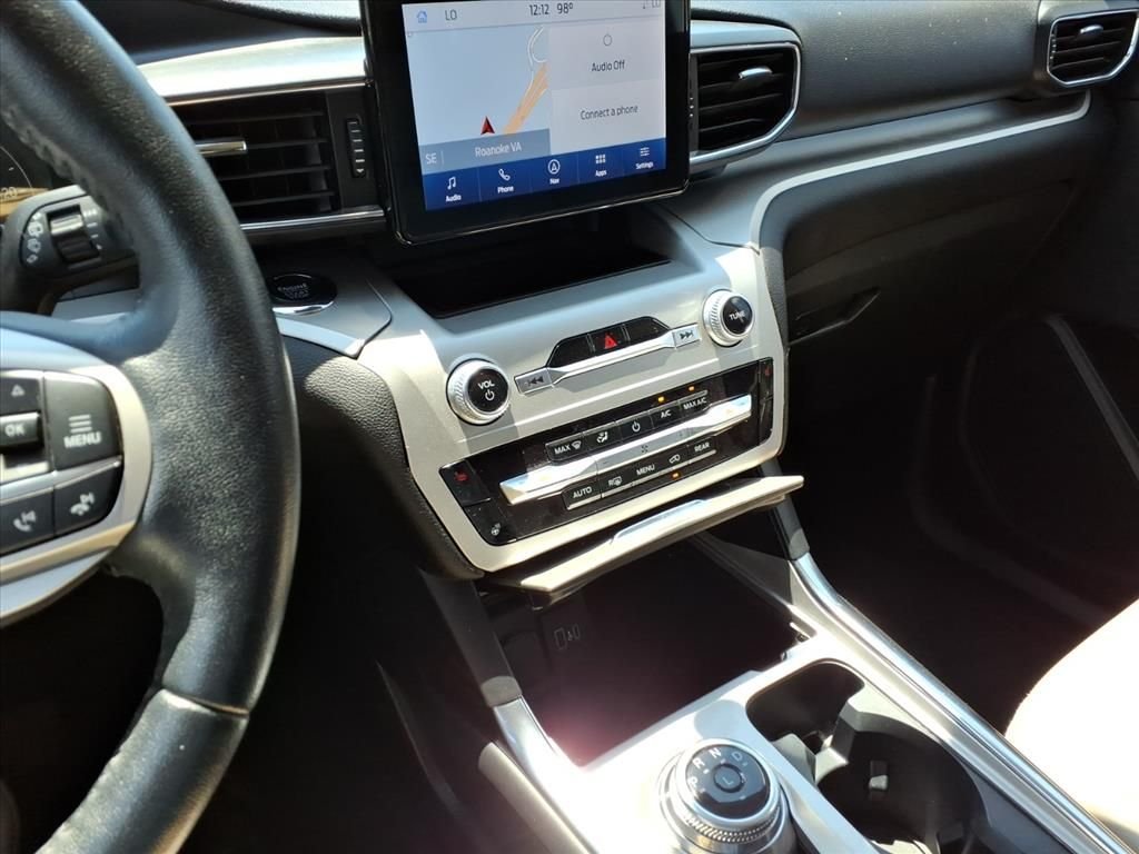 Used 2022 Black Ford XLT image 27