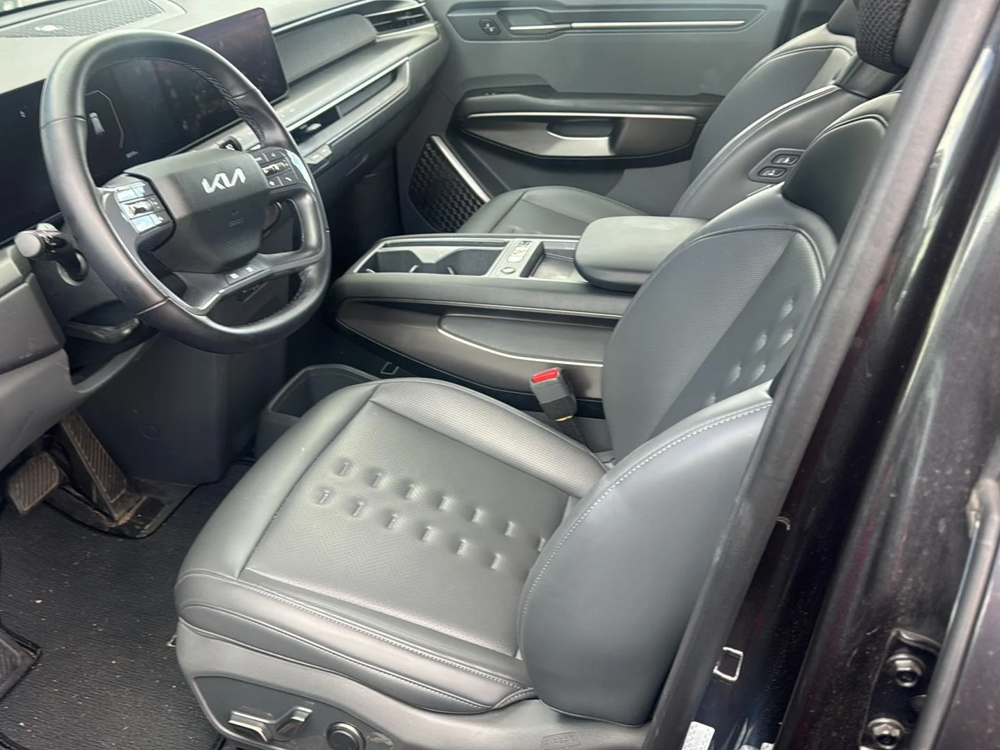 Used 2024 Panthera Metal Kia Wind image 8