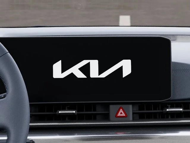 New 2026 White Kia SX image 21