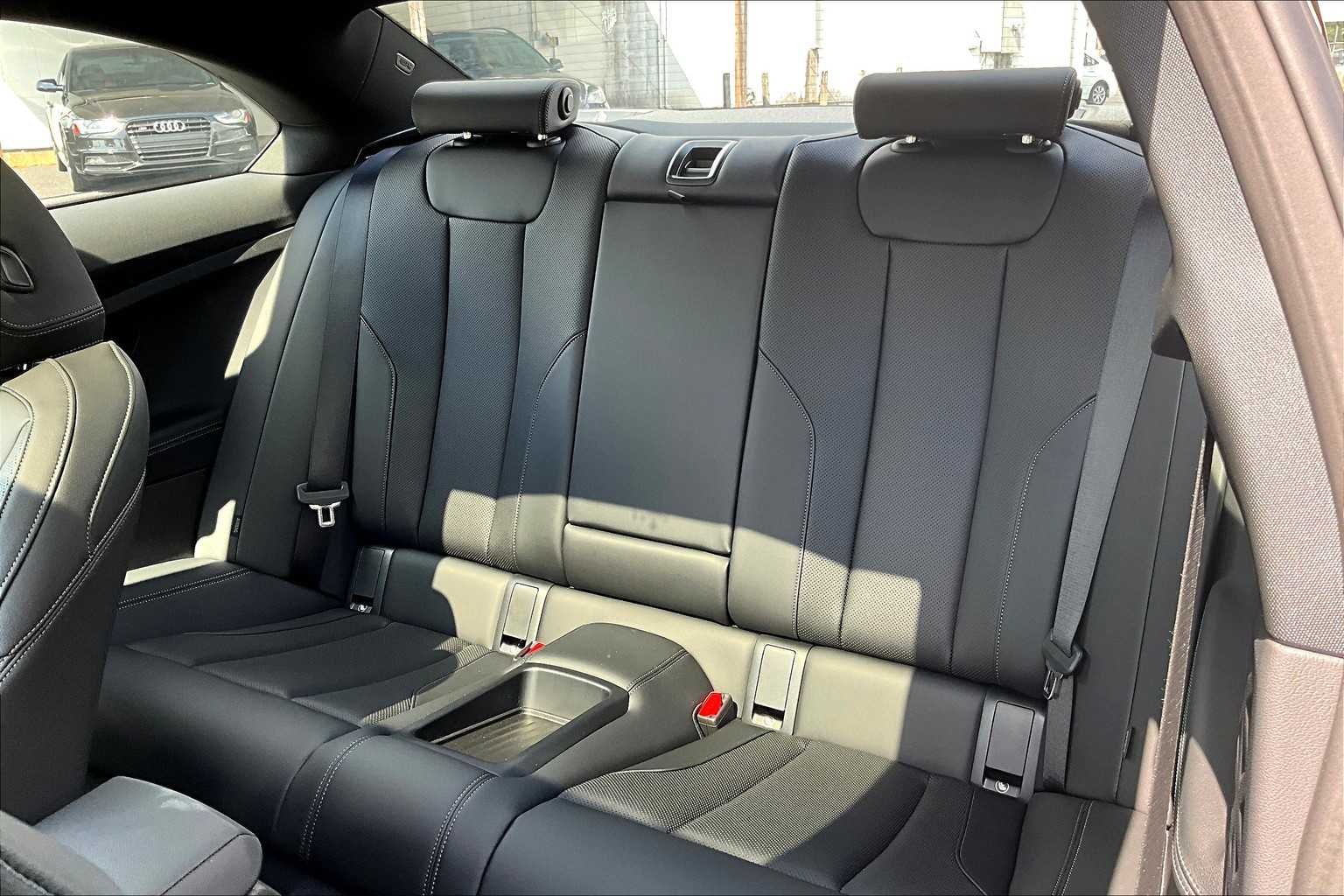 2025 BMW 2 Series 230i - Photo 17