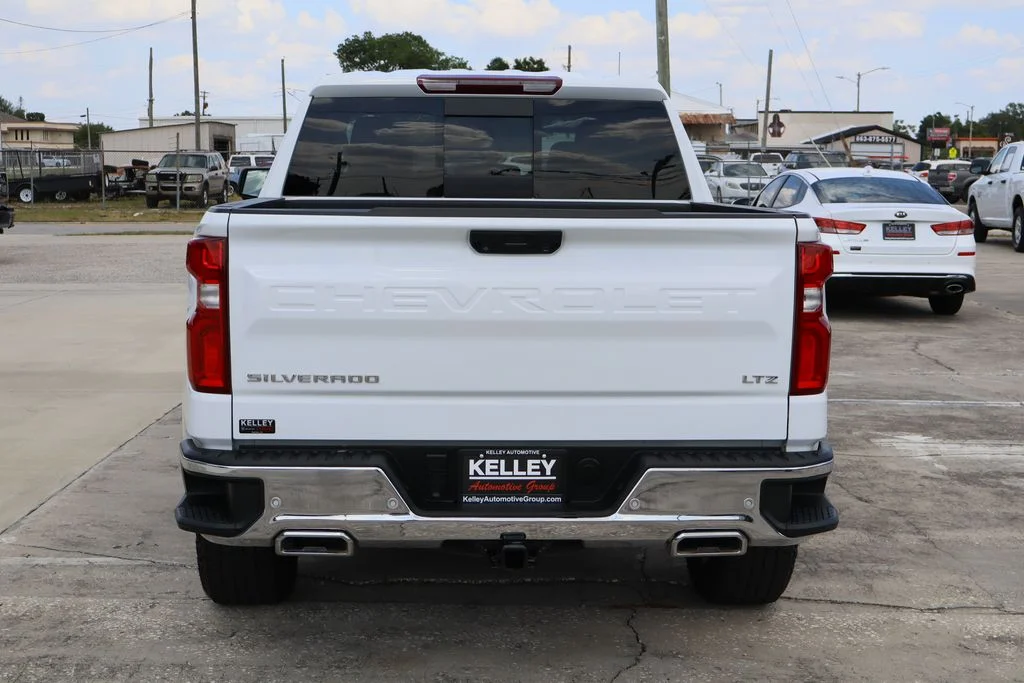 Used 2023 White Chevrolet LTZ image 8