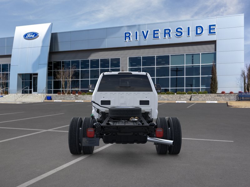 New 2026 Oxford White Ford F-550® XL image 6