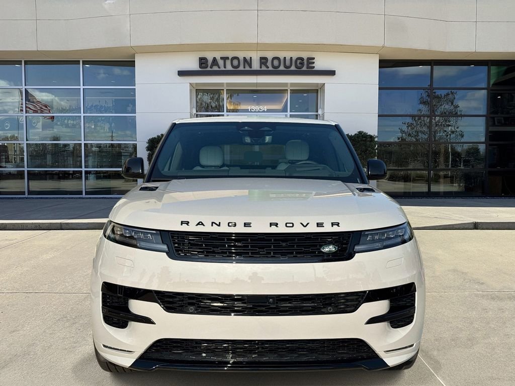 New 2026 Borasco Grey Land Rover Dynamic SE image 2