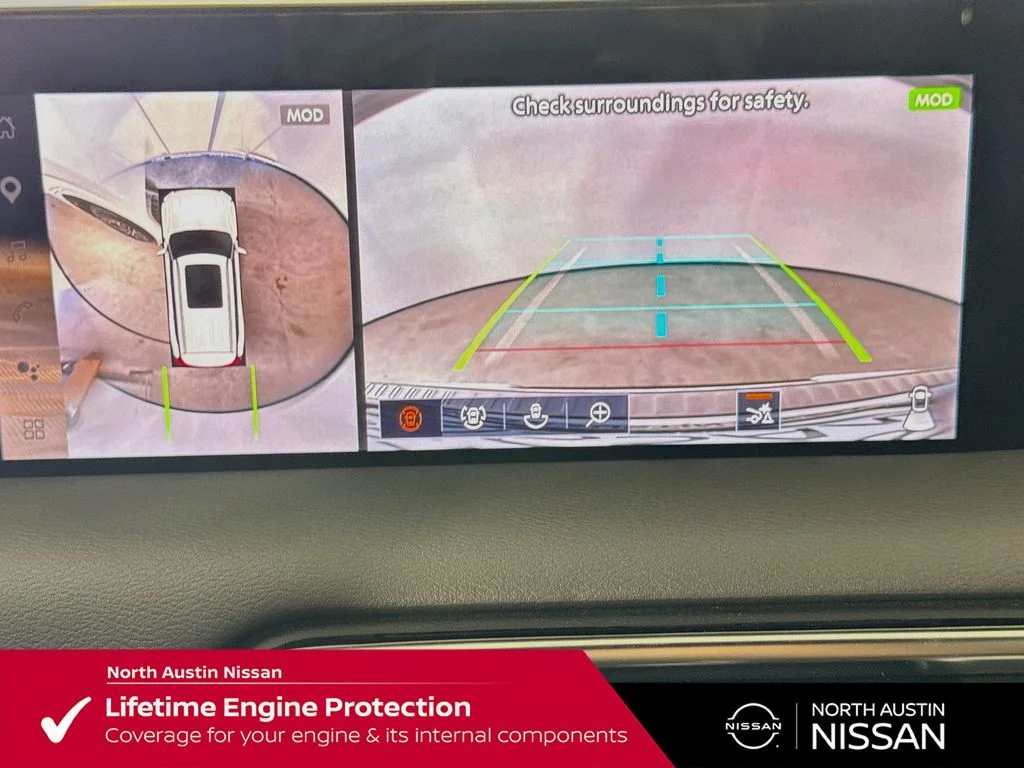 New 2026 White Nissan SL image 17