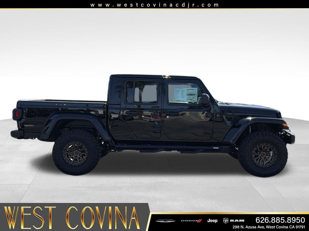 New 2026 Black Clear-Coat Exterior Paint Jeep Sahara image 6