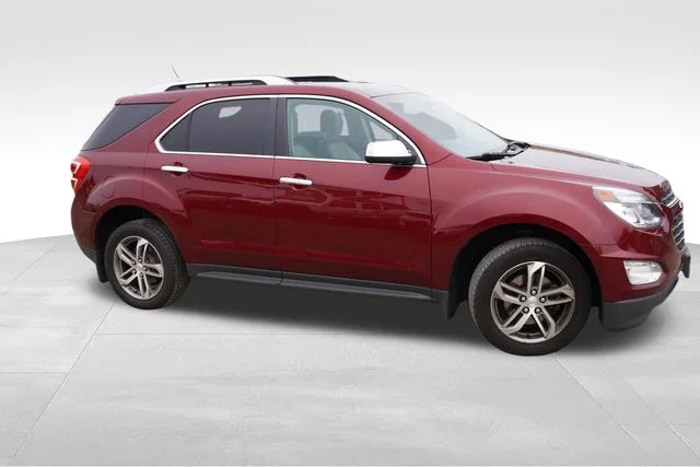 Used 2016 Red Chevrolet LTZ image 2