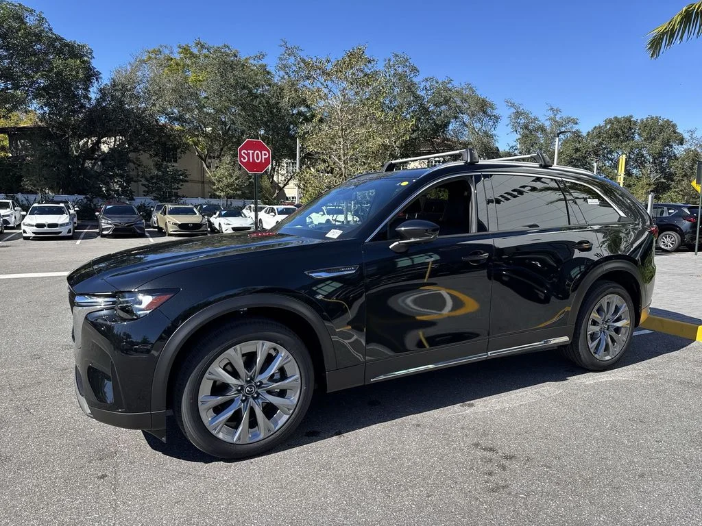 2026 Mazda CX-90 Premium Plus Package - Photo 10