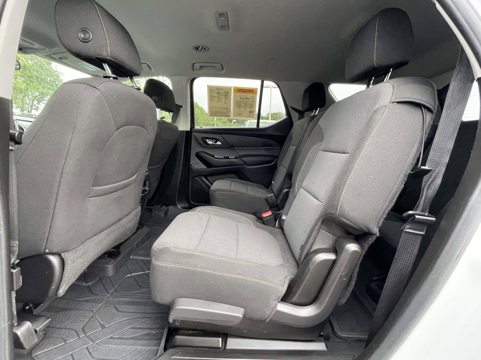 Used 2019 Summit White Chevrolet LT Cloth image 11