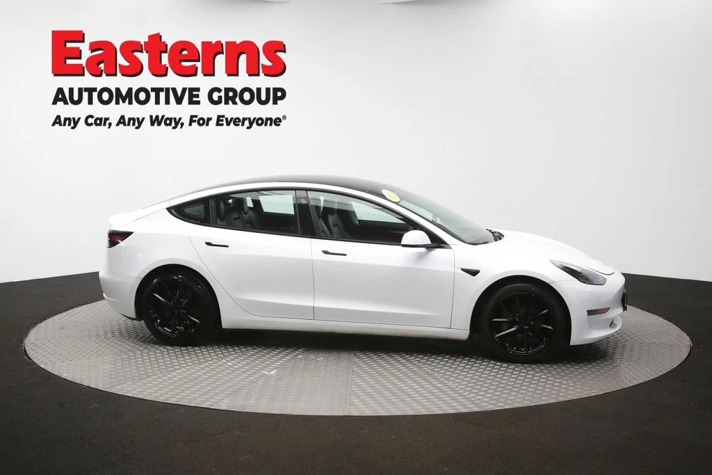 Used 2022 White Tesla Long Range image 40