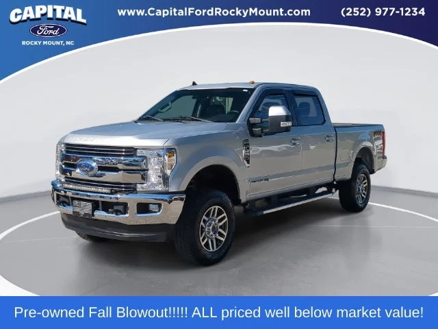 Used 2019 Silver Ford Lariat image 1