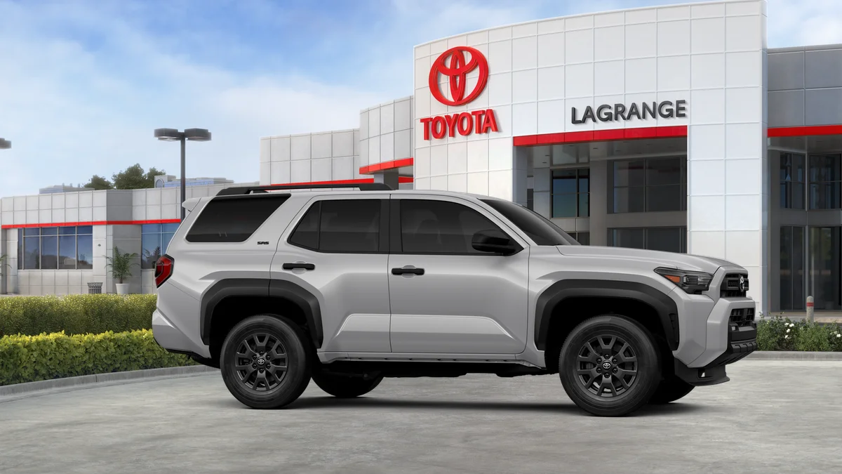 New 2026 Cutting Edge Toyota SR5 image 29