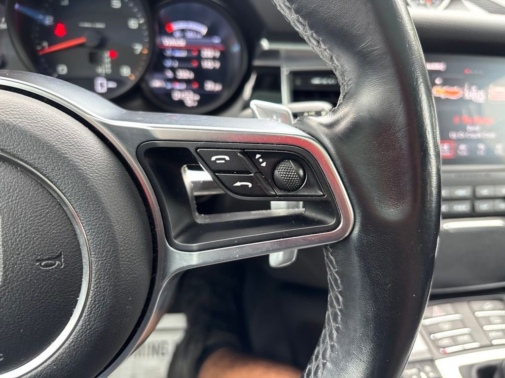 Used 2017 White Porsche Base image 28