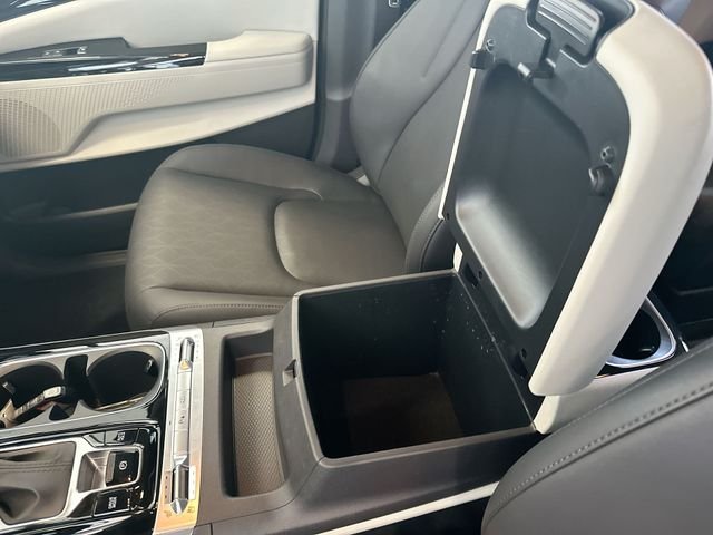 Used 2022 Gray Kia SX image 24