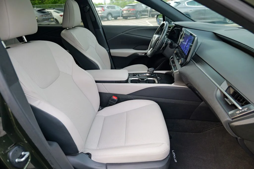 Used 2023 Green Pearl Lexus 350 Premium image 35