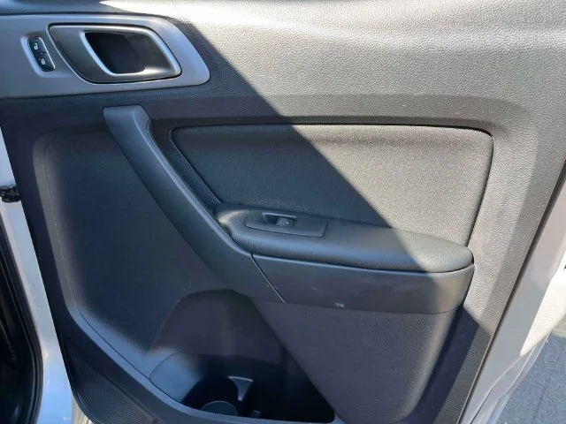 Used 2019 Silver Ford XLT image 20