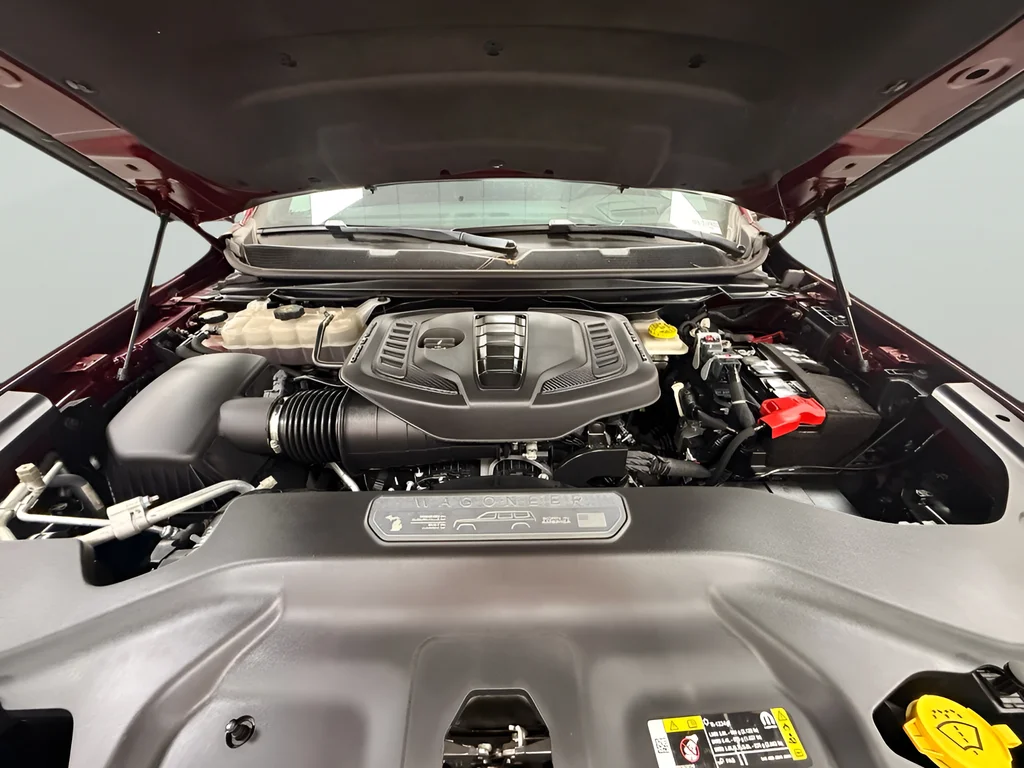 Used 2023 Red Jeep Series II image 27