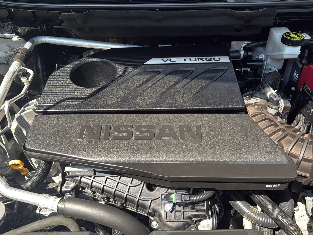Used 2023 Gray Nissan S image 36