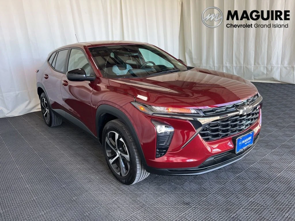 Used 2024 Red Chevrolet 1RS image 28