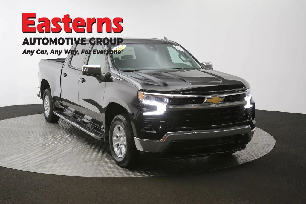Used 2024 Black Chevrolet LT image 3