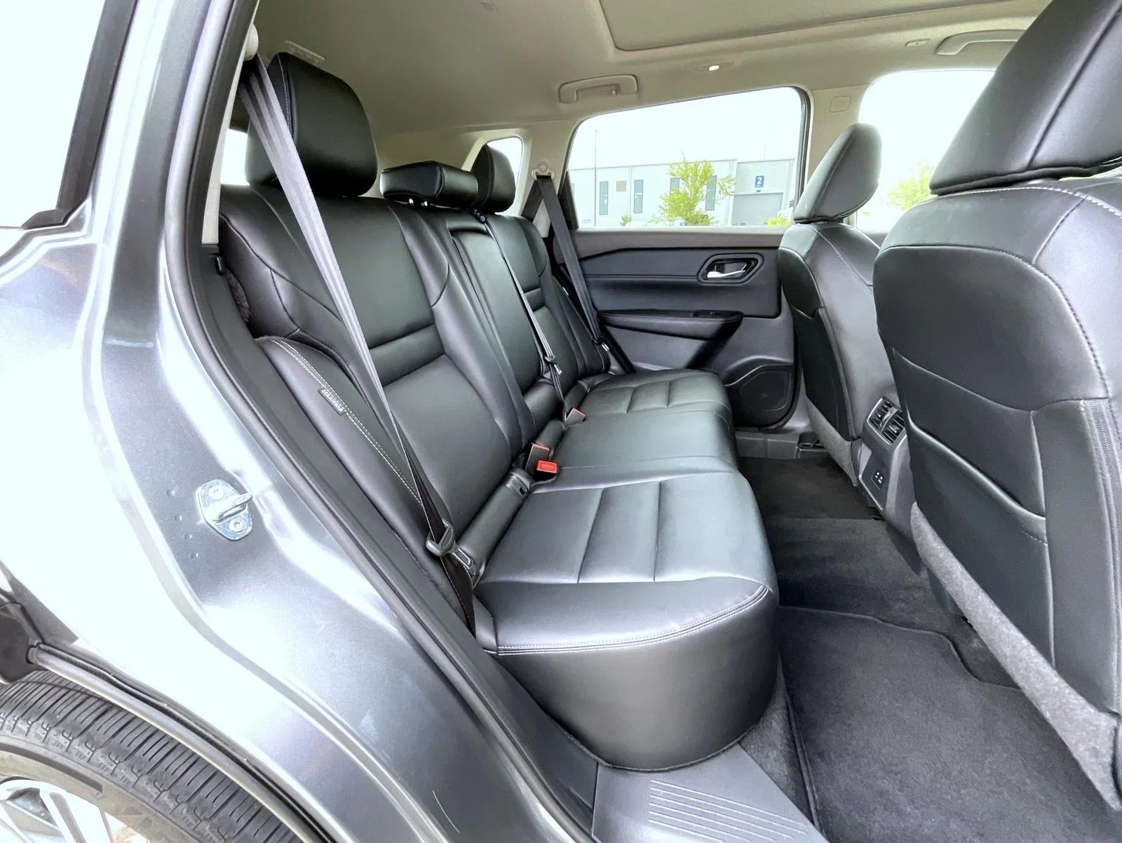 Used 2023 Gray Nissan SL image 19