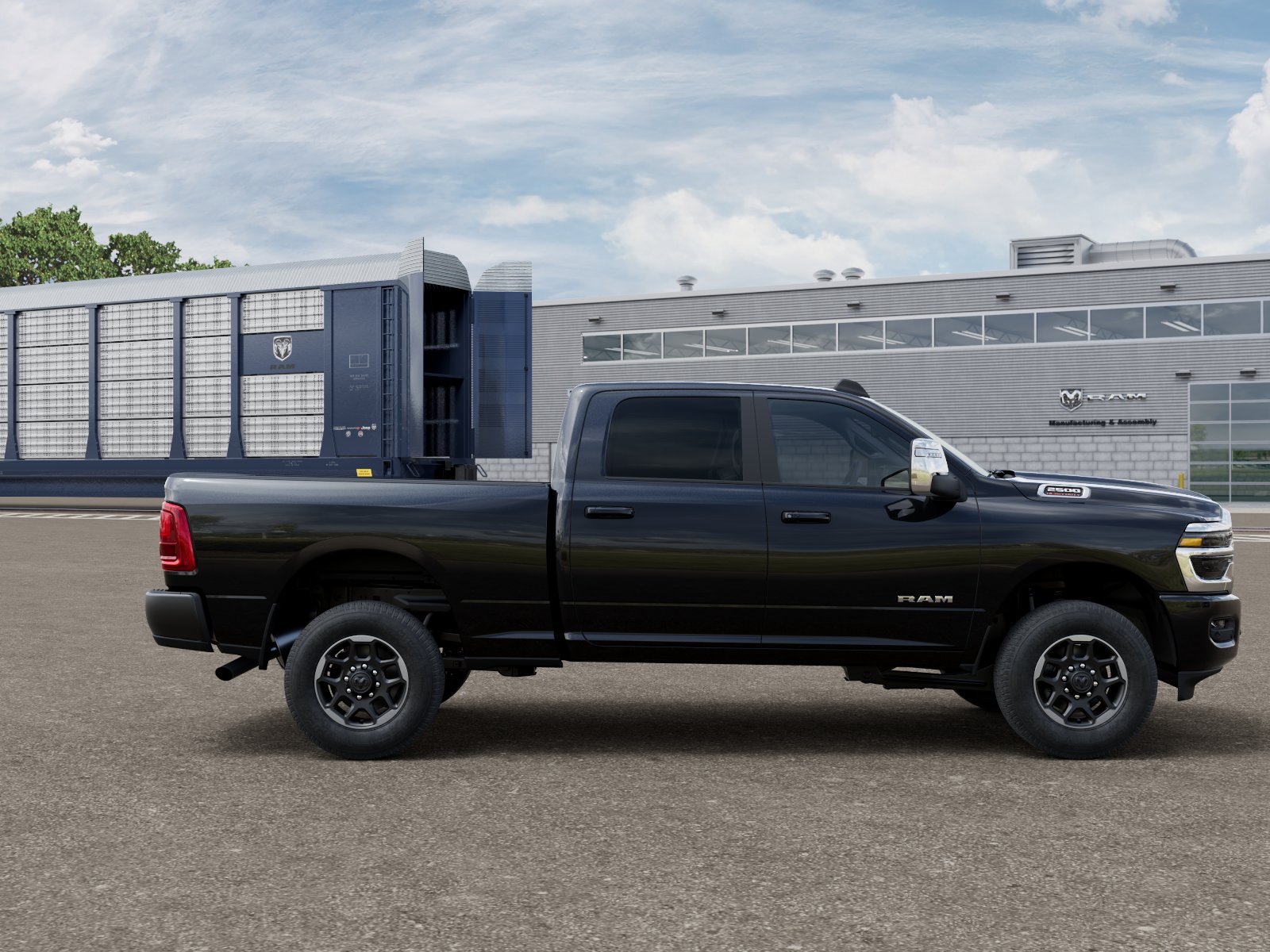 New 2026 Diamond Black Crystal Pearl-Coat Exterior Paint RAM LARAMIE image 12