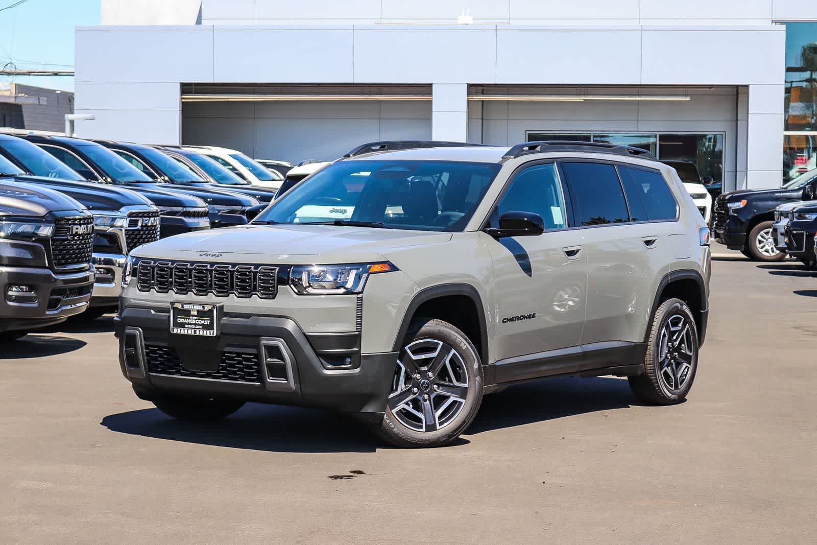 2026 Jeep Cherokee Laredo