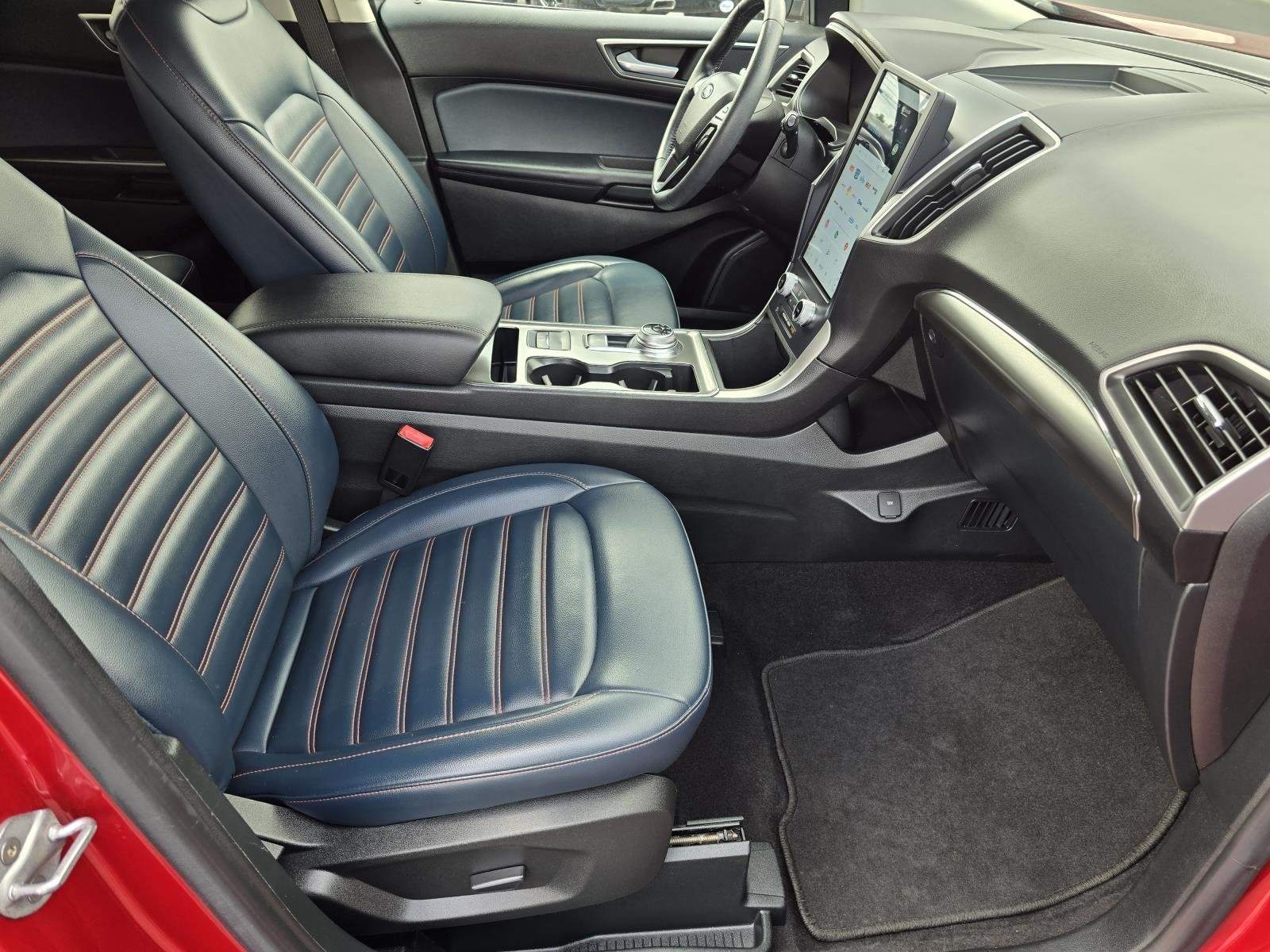 2022 Ford Edge SEL - Photo 21