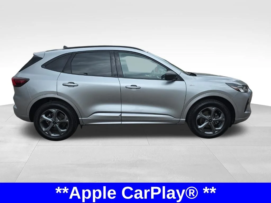 Certified Used 2024 Silver Metallic Ford ST-Line image 4