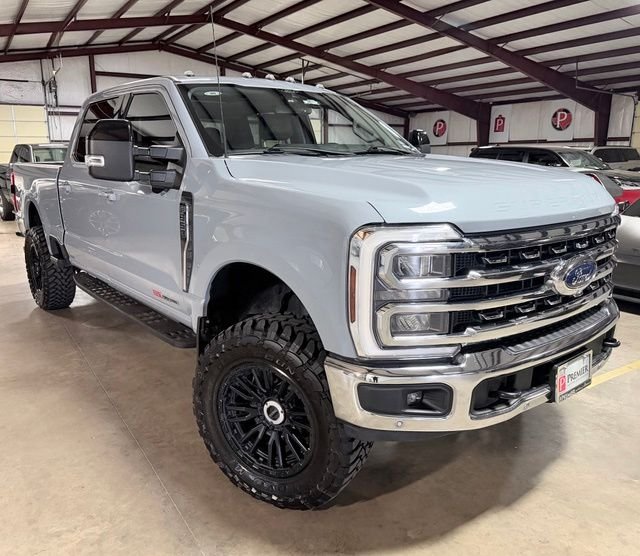 2024 Ford Super Duty F-350 Lariat