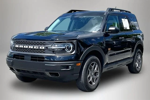 Used 2023 Black Ford Badlands image 2
