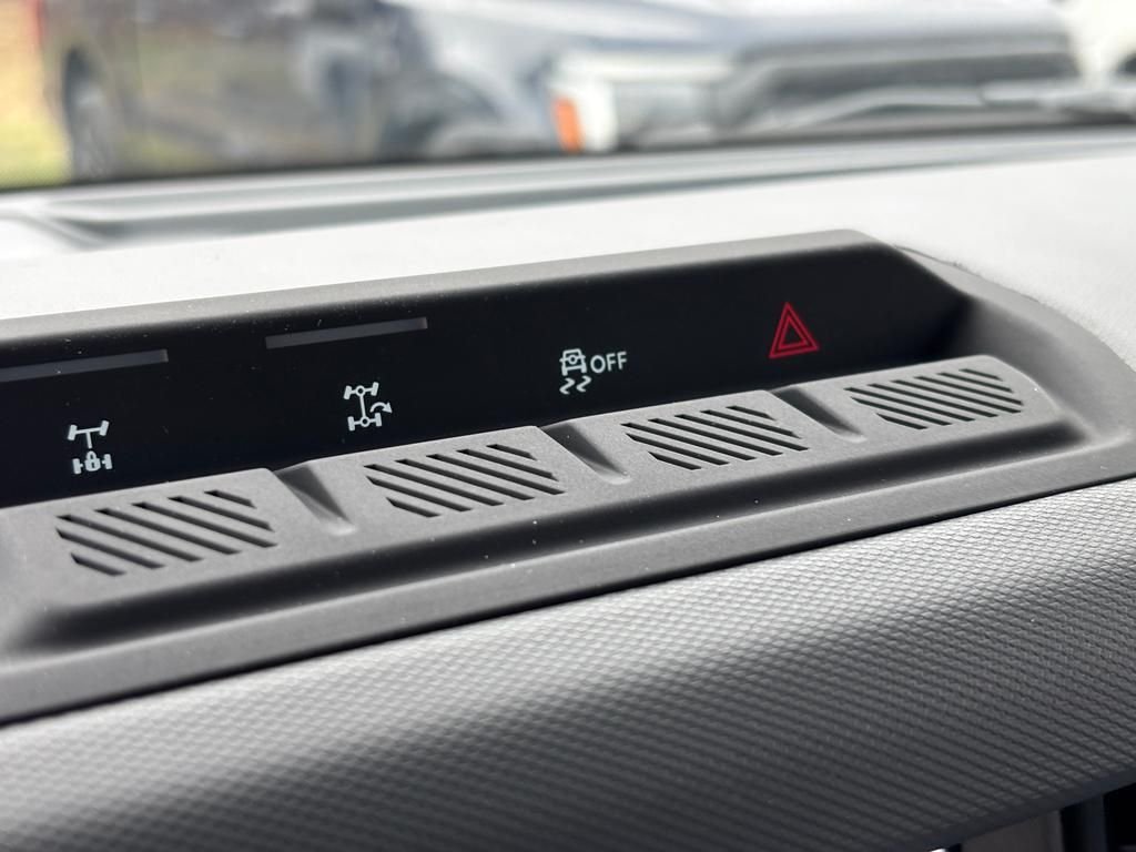 New 2026 Avalanche Ford Big Bend® image 18