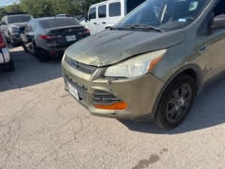 Pre-Owned 2013 Ford Escape S