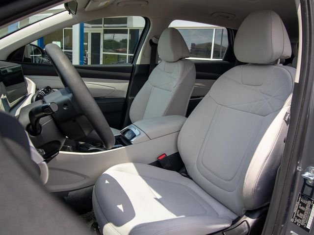 Certified Used 2026 Gray Hyundai SE image 8