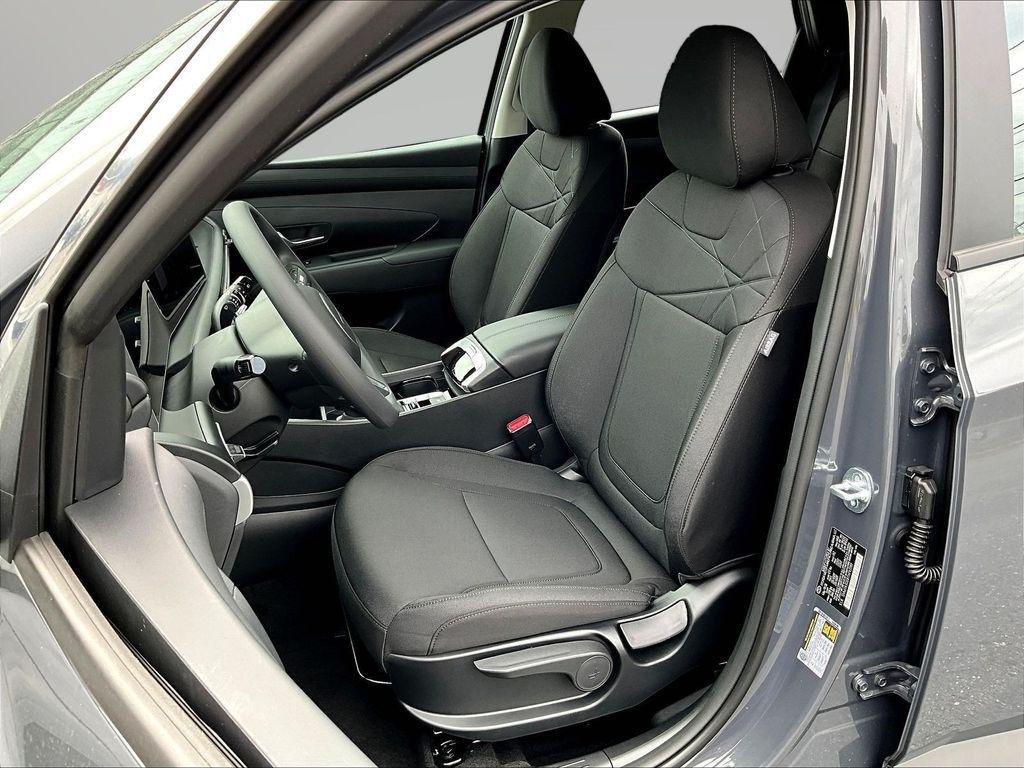 New 2026 Gray Hyundai SE FWD image 20