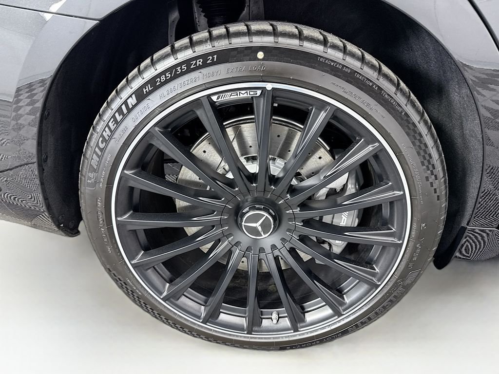 New 2026 Obsidian Black Metallic Mercedes-Benz S 63 E AMG® image 33