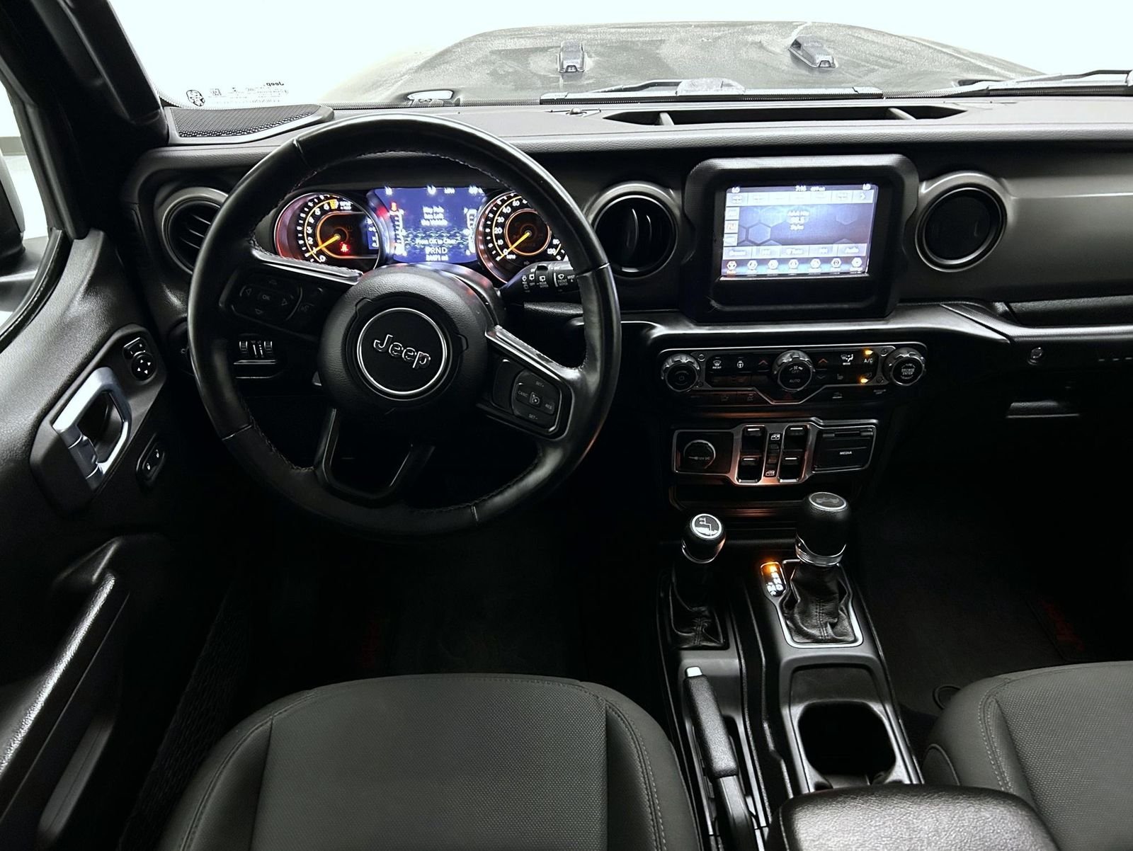 Used 2022 Black Jeep Unlimited Sport S image 14