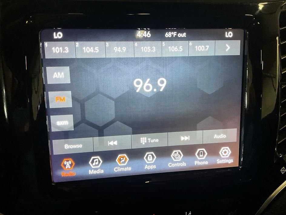 Used 2021 Gray Jeep Limited image 18