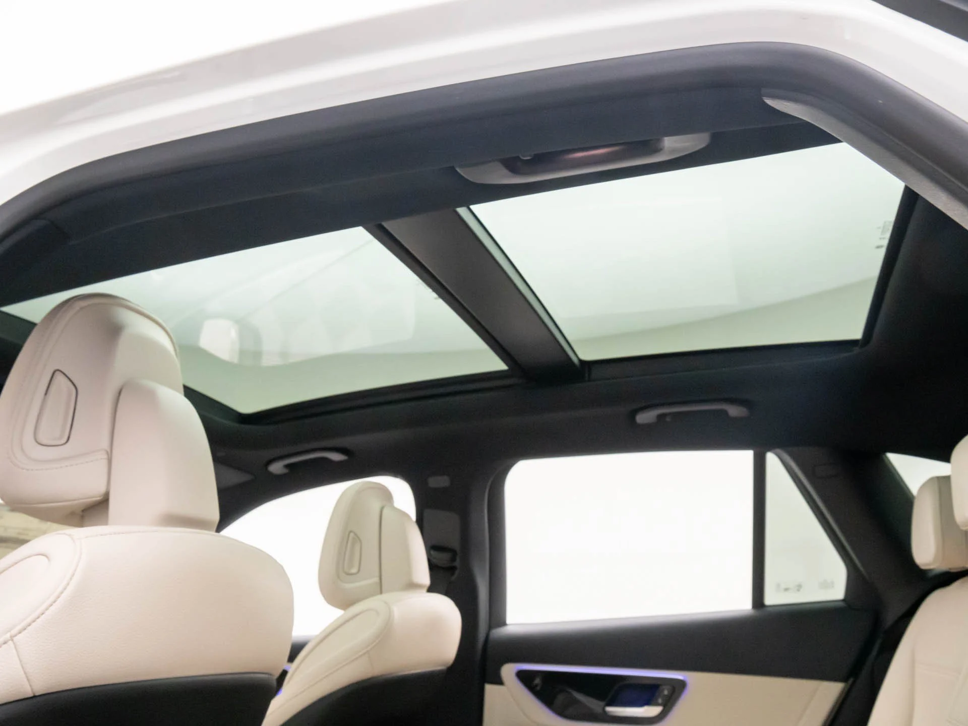 2026 Mercedes-Benz GLC Base - Photo 18