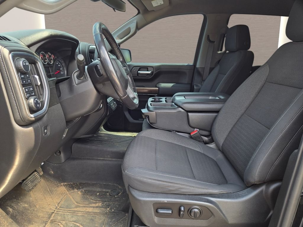Used 2021 Black Chevrolet RST image 20