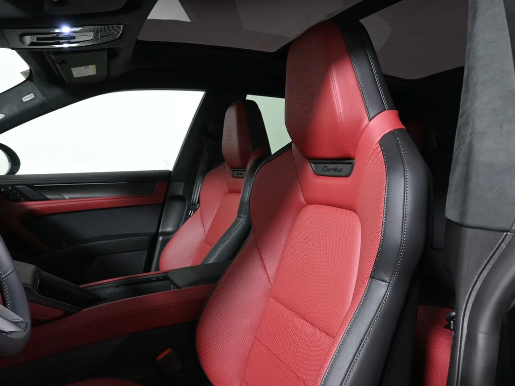 2026 Porsche Cayenne Turbo Electric - Photo 15