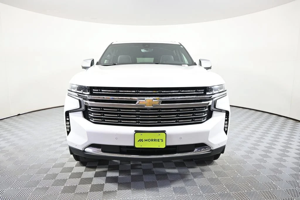 Used 2021 IRIDESCENT PEARL TRICOAT Chevrolet Premier image 10